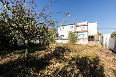 Moradia T4 para Venda em Rio de Moinhos