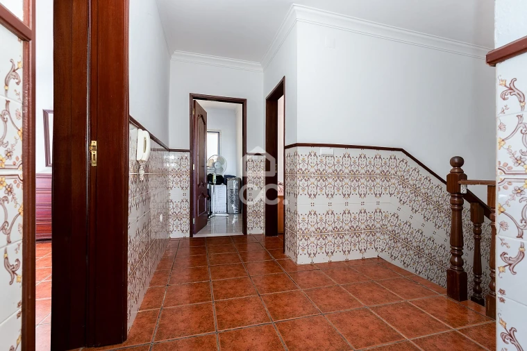 Moradia T4 para Venda em Rio de Moinhos Foto 15