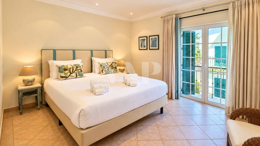 Apartamento T2 para Venda em Almancil Foto 5