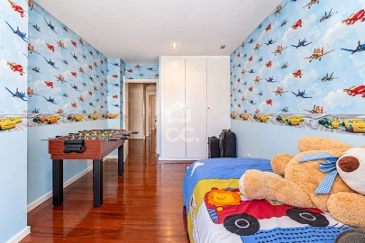Apartamento T4 para Venda em Antas e Abade de Vermoim