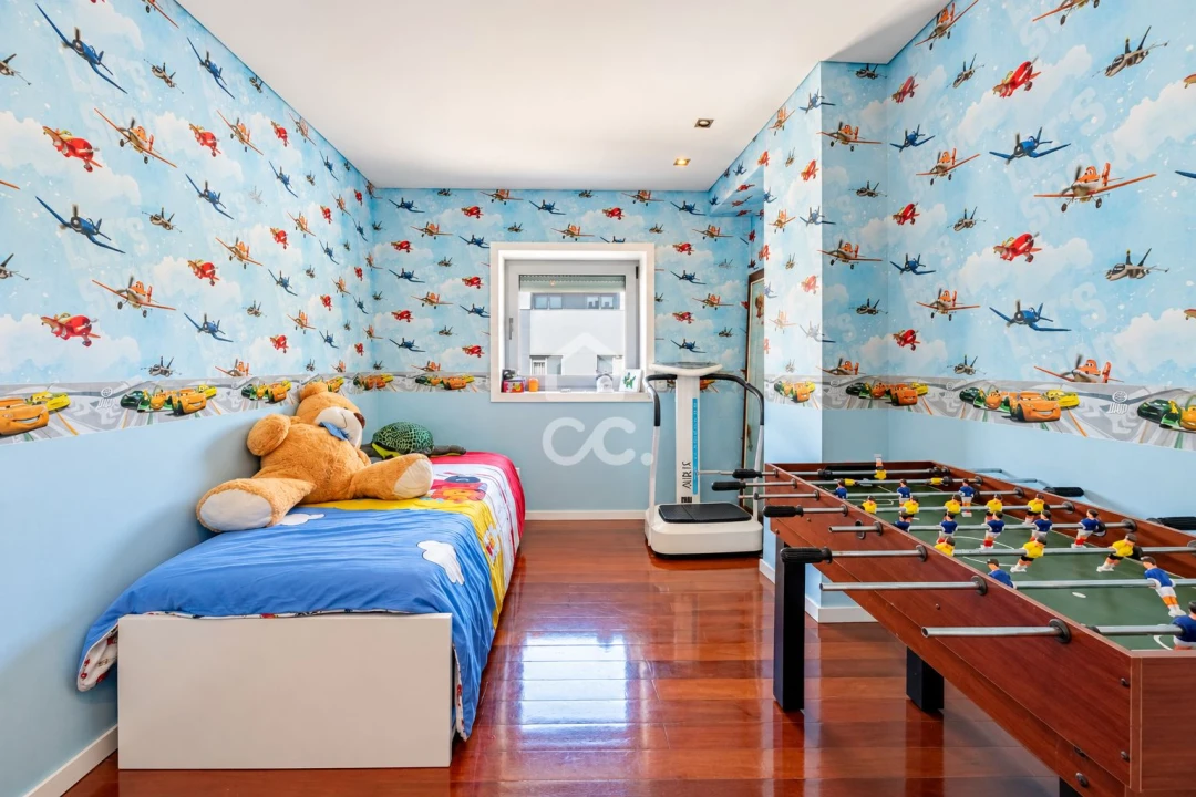 Apartamento T4 para Venda em Antas e Abade de Vermoim Foto 8