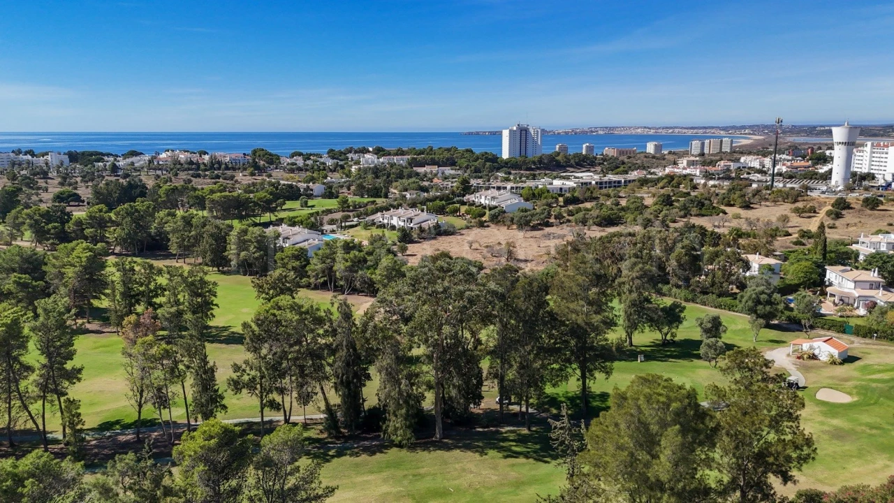 Moradia T3 para Venda em Alvor Foto 42