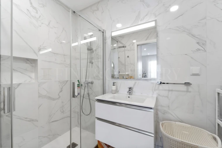 Apartamento T2 para Venda em Quarteira Foto 20