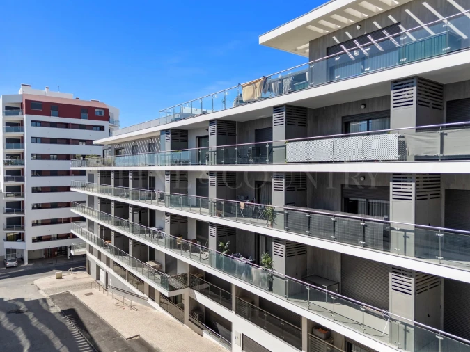 Apartamento T2 para Venda em Quarteira Foto 24