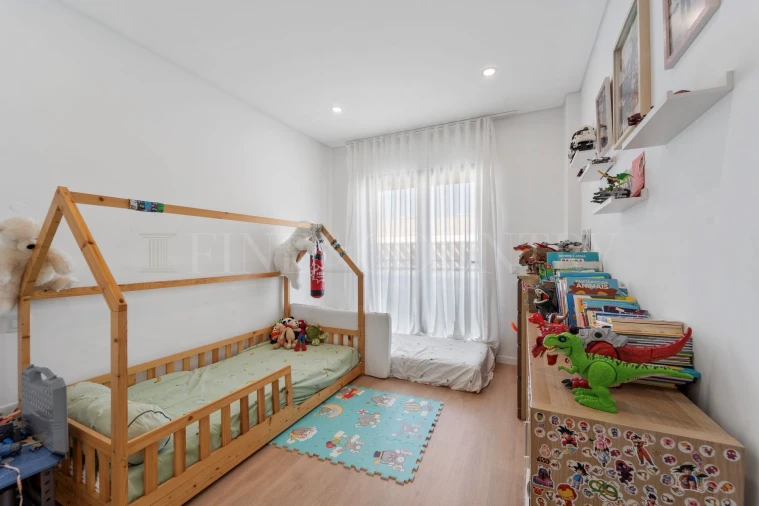 Apartamento T2 para Venda em Quarteira Foto 21