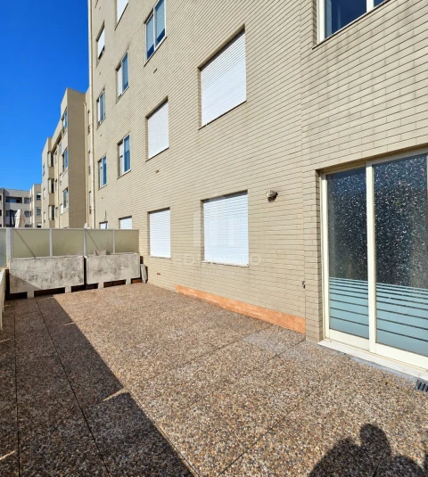 Apartamento T2 para Venda em Custoias