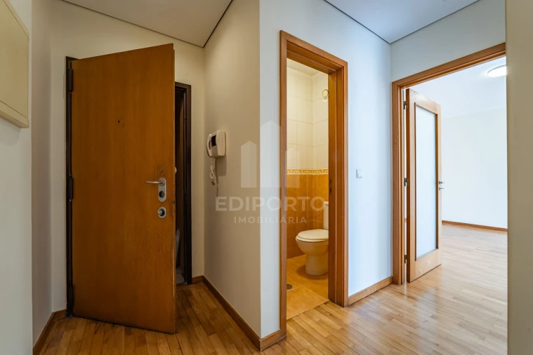 Apartamento T2 para Venda em Matosinhos e Leça da Palmeira Foto 3