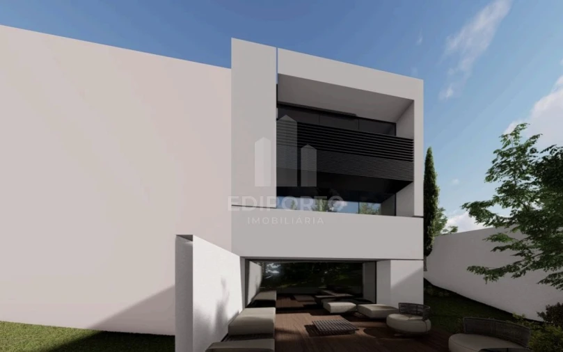 Moradia T3 para Venda em Fânzeres e São Pedro da Cova Foto 7