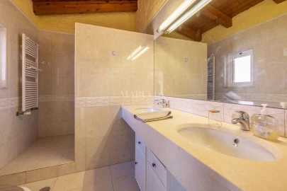 Moradia T6 para Venda em Lagos (São Sebastião e Santa Maria)