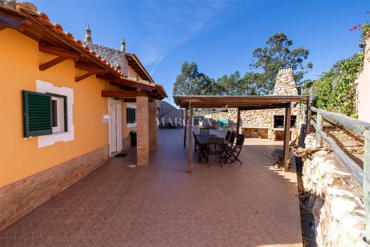 Moradia T6 para Venda em Lagos (São Sebastião e Santa Maria) Foto 31