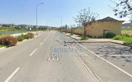 Terreno para Venda em Albufeira e Olhos de Água
