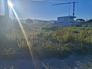 Terreno para Venda em Tornada e Salir do Porto
