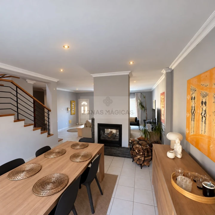 Moradia T4 para Venda em Lagos (São Sebastião e Santa Maria) Foto 5