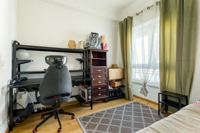 Apartamento T3 para Venda em Carnaxide e Queijas