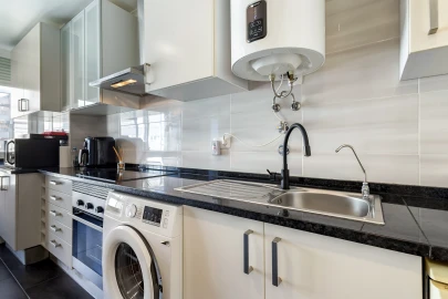 Apartamento T3 para Venda em Carnaxide e Queijas