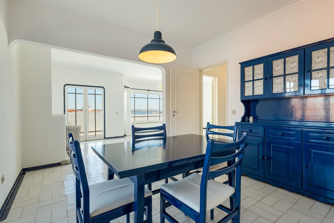Apartamento T1 para Venda em Cascais e Estoril Foto 9
