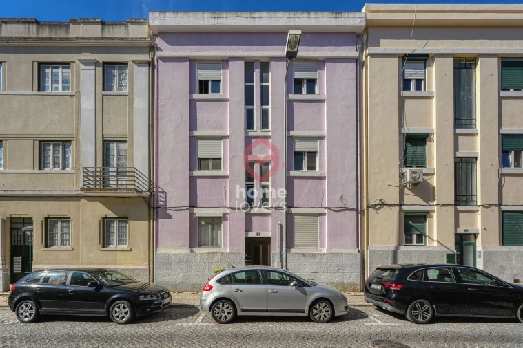 Apartamento T2 para Venda em Penha de França Foto 22