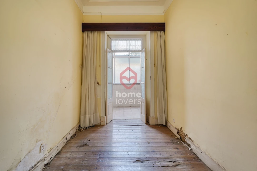 Apartamento T2 para Venda em Penha de França Foto 11