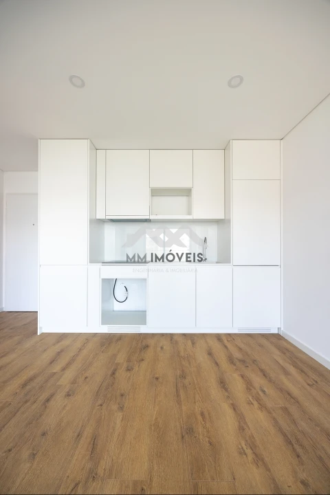 Apartamento T1 para Venda em Pedrouços