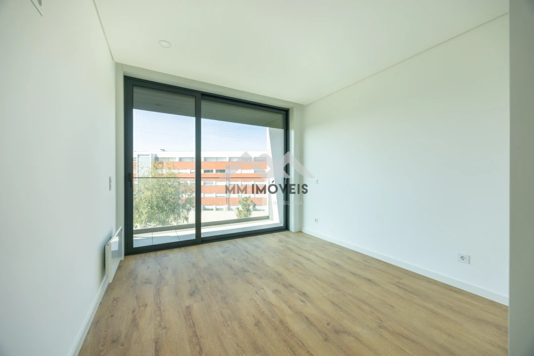 Apartamento T1 para Venda em Pedrouços Foto 13
