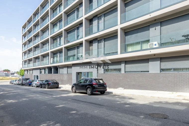 Apartamento T1 para Venda em Pedrouços Foto 17