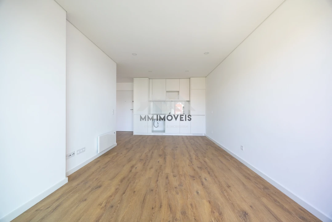 Apartamento T1 para Venda em Pedrouços Foto 4