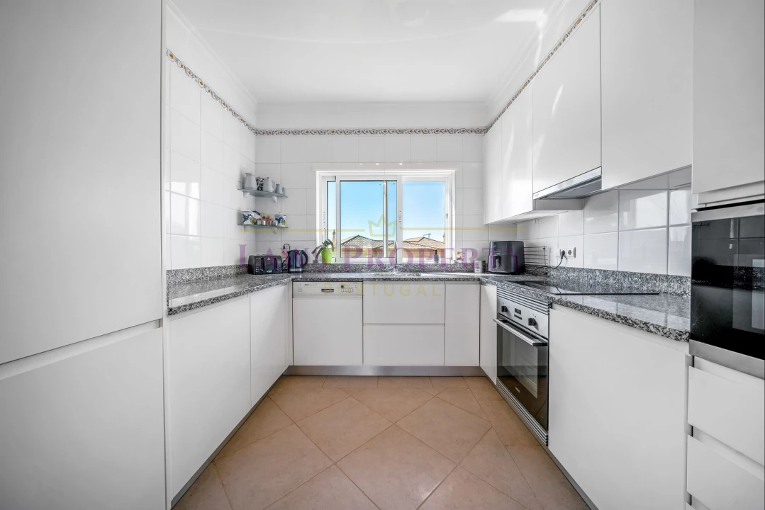 Apartamento T2 para Venda em Lagos (São Sebastião e Santa Maria) Foto 14