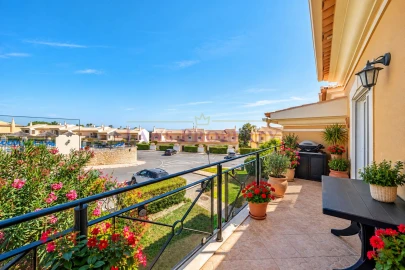 Apartamento T2 para Venda em Lagos (São Sebastião e Santa Maria)