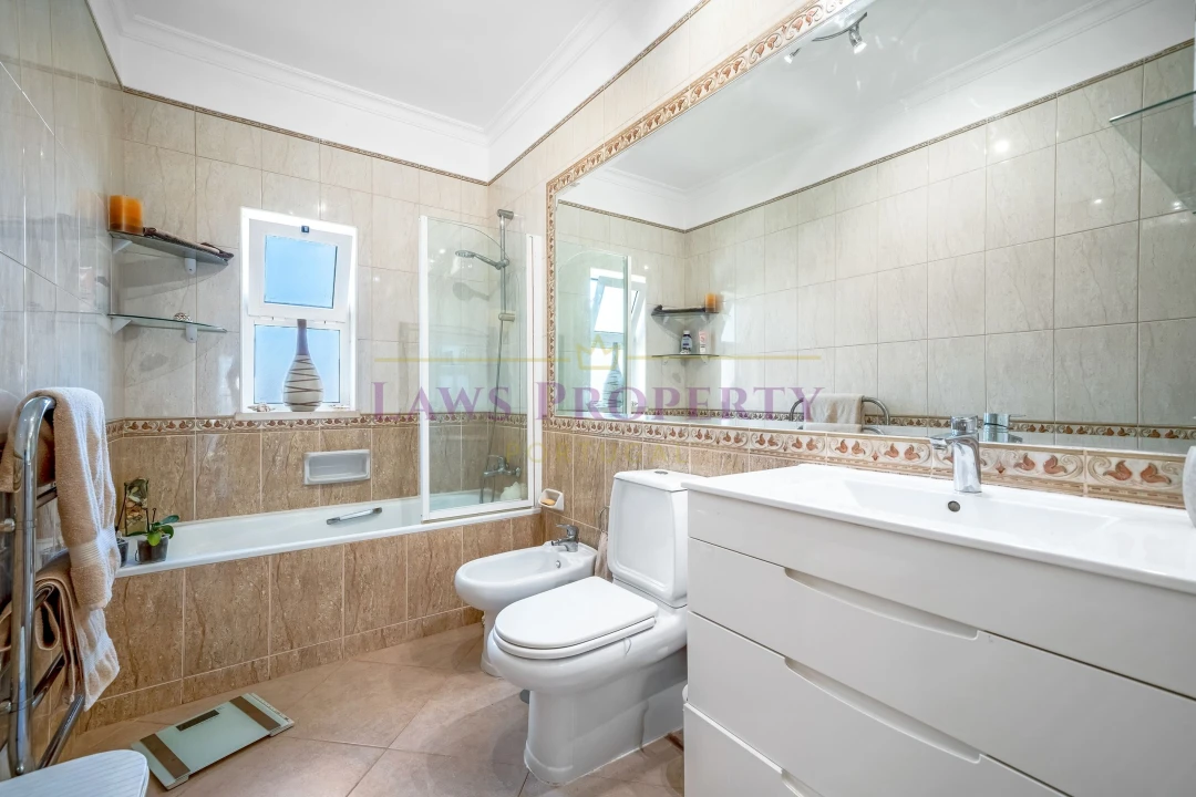 Apartamento T2 para Venda em Lagos (São Sebastião e Santa Maria) Foto 21