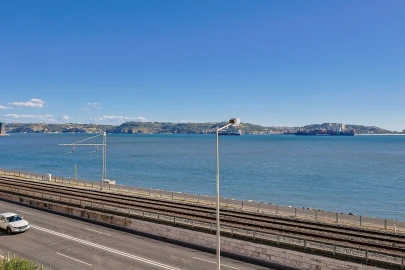 Apartamento T2 para Venda em Algés, Linda-A-Velha e Cruz Quebrada-Dafundo