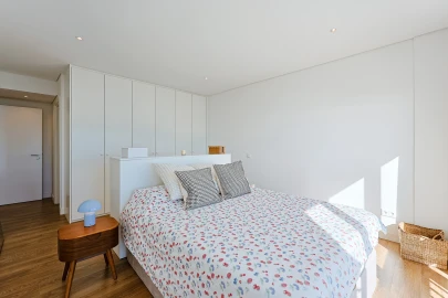Apartamento T2 para Venda em Algés, Linda-A-Velha e Cruz Quebrada-Dafundo