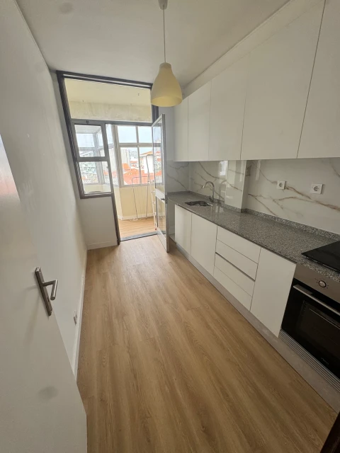 Apartamento T4 para Venda em Bonfim