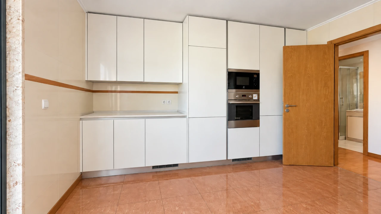 Apartamento T2 para Venda em Parque das Nações Foto 17
