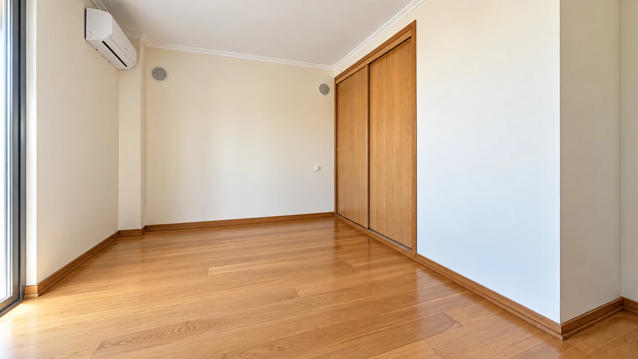 Apartamento T2 para Venda em Parque das Nações Foto 24