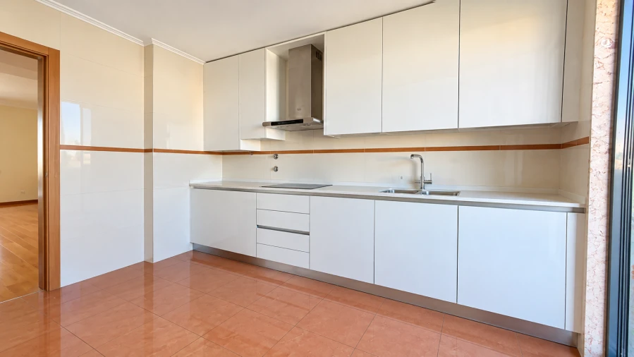 Apartamento T2 para Venda em Parque das Nações Foto 19