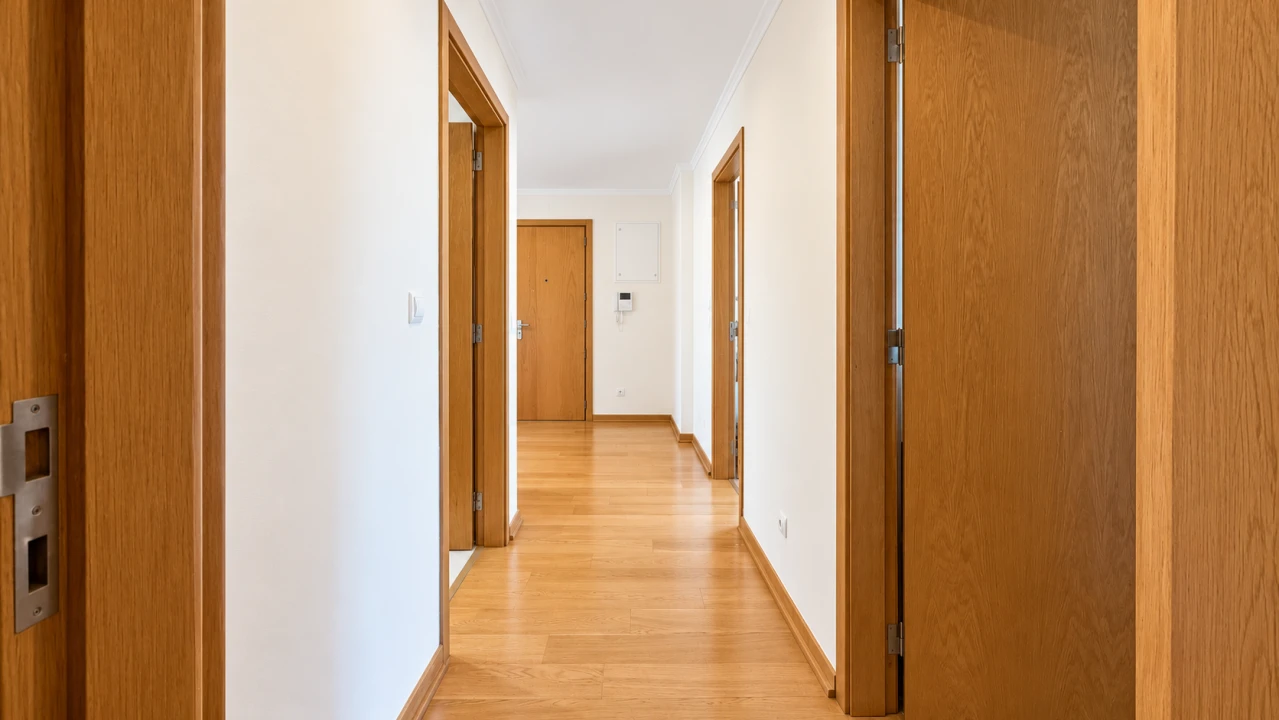 Apartamento T2 para Venda em Parque das Nações Foto 31