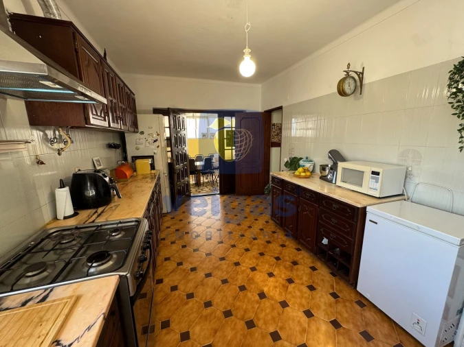 Moradia T3 para Venda em Olho Marinho Foto 12