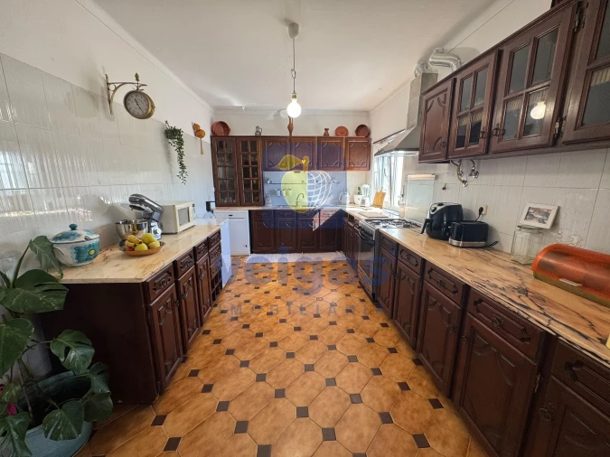 Moradia T3 para Venda em Olho Marinho Foto 9