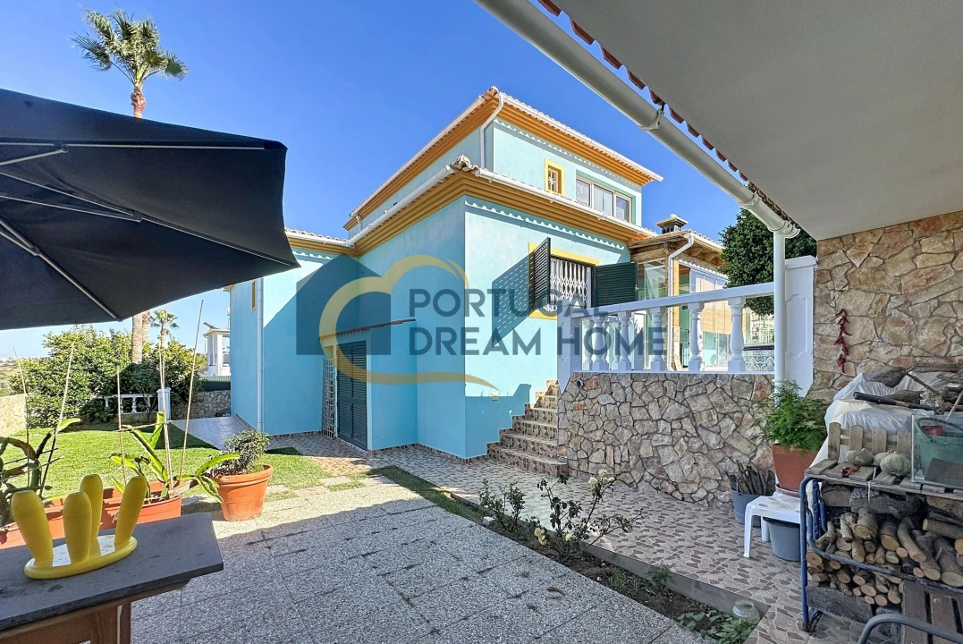 Moradia T3 para Venda em Albufeira e Olhos de Água Foto 35