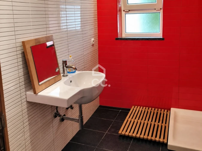 Moradia T4 para Venda em São Mateus da Calheta Foto 18