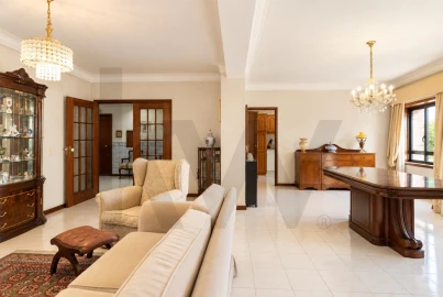 Apartamento T4 para Venda em Santa Marinha e São Pedro da Afurada