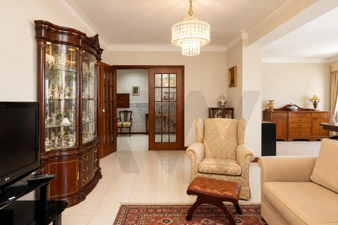 Apartamento T4 para Venda em Santa Marinha e São Pedro da Afurada Foto 15