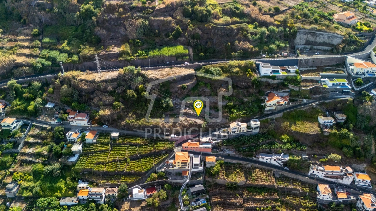 Terreno para Venda em Calheta Foto 2