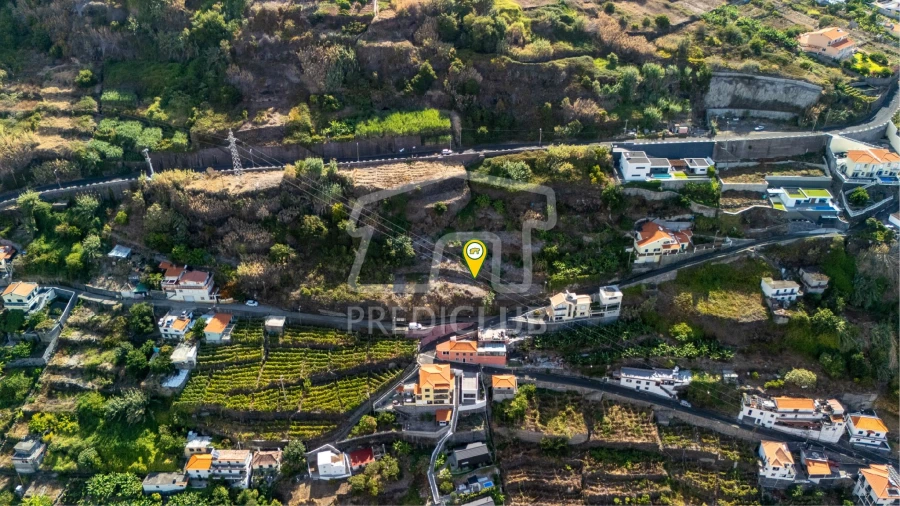 Terreno para Venda em Calheta Foto 2