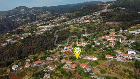 Terreno para Venda em Santa Cruz