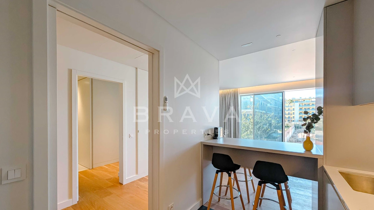 Apartamento T1 para Venda em Quarteira Foto 10