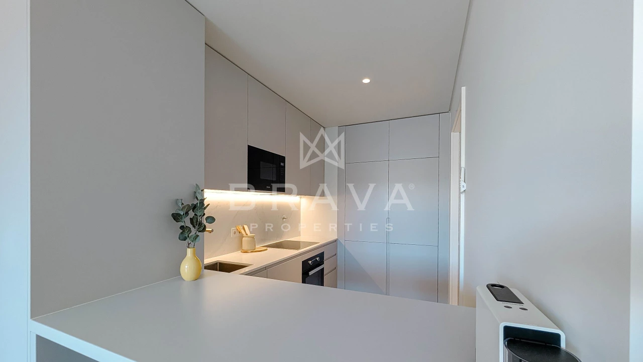Apartamento T1 para Venda em Quarteira Foto 7