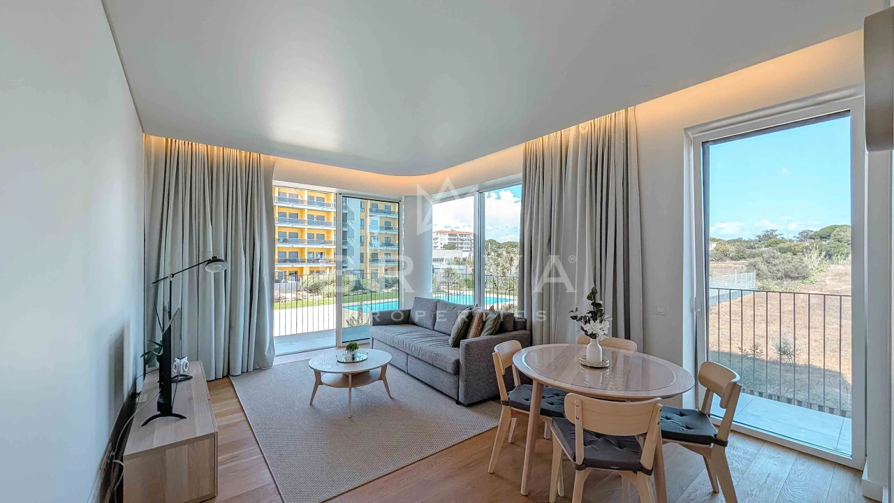 Apartamento T1 para Venda em Quarteira Foto 2