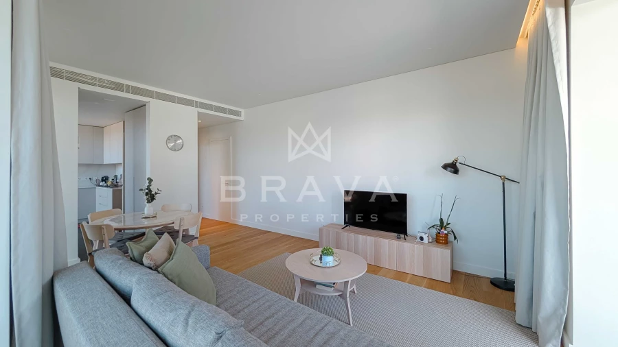 Apartamento T1 para Venda em Quarteira Foto 5