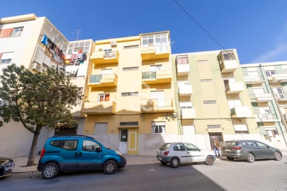 Apartamento T1 para Venda em Alto do Seixalinho, Santo André e Verderena